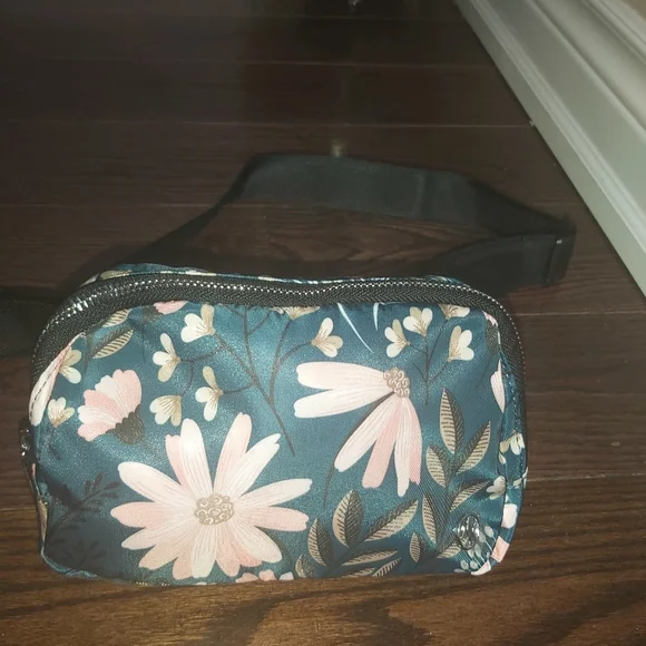 Pander Fanny Pack belt bag - Picture 11 of 16